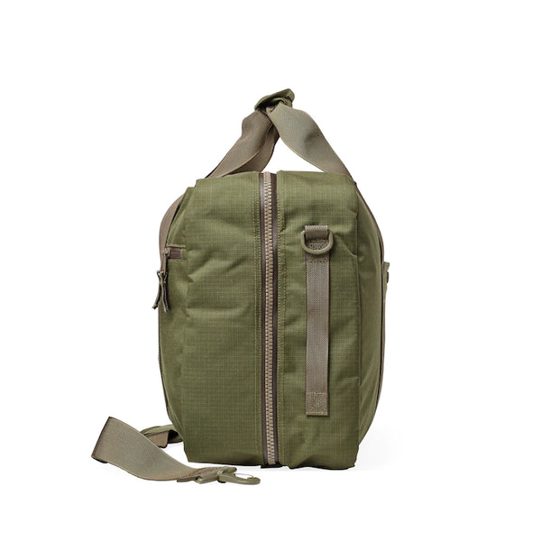 20115932 Filson Ripstop Nylon Pullman – Stars and Stripes