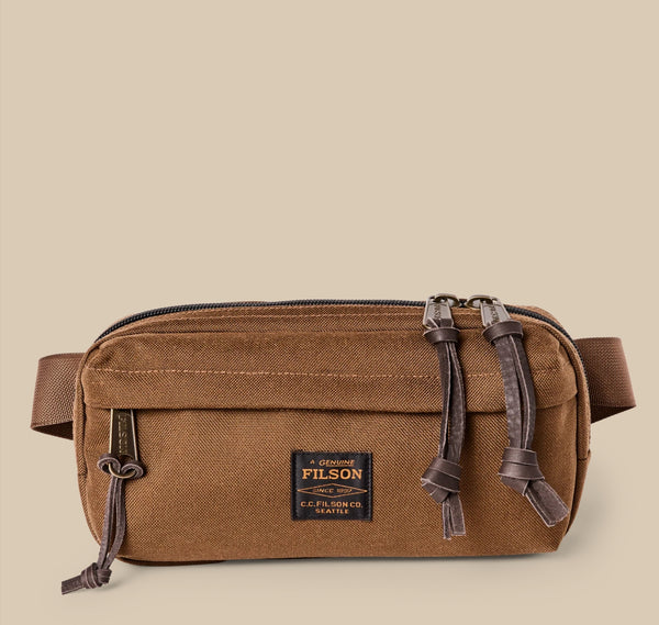 F2020307501 Filson Dryden Crossbody - Stars and Stripes 
